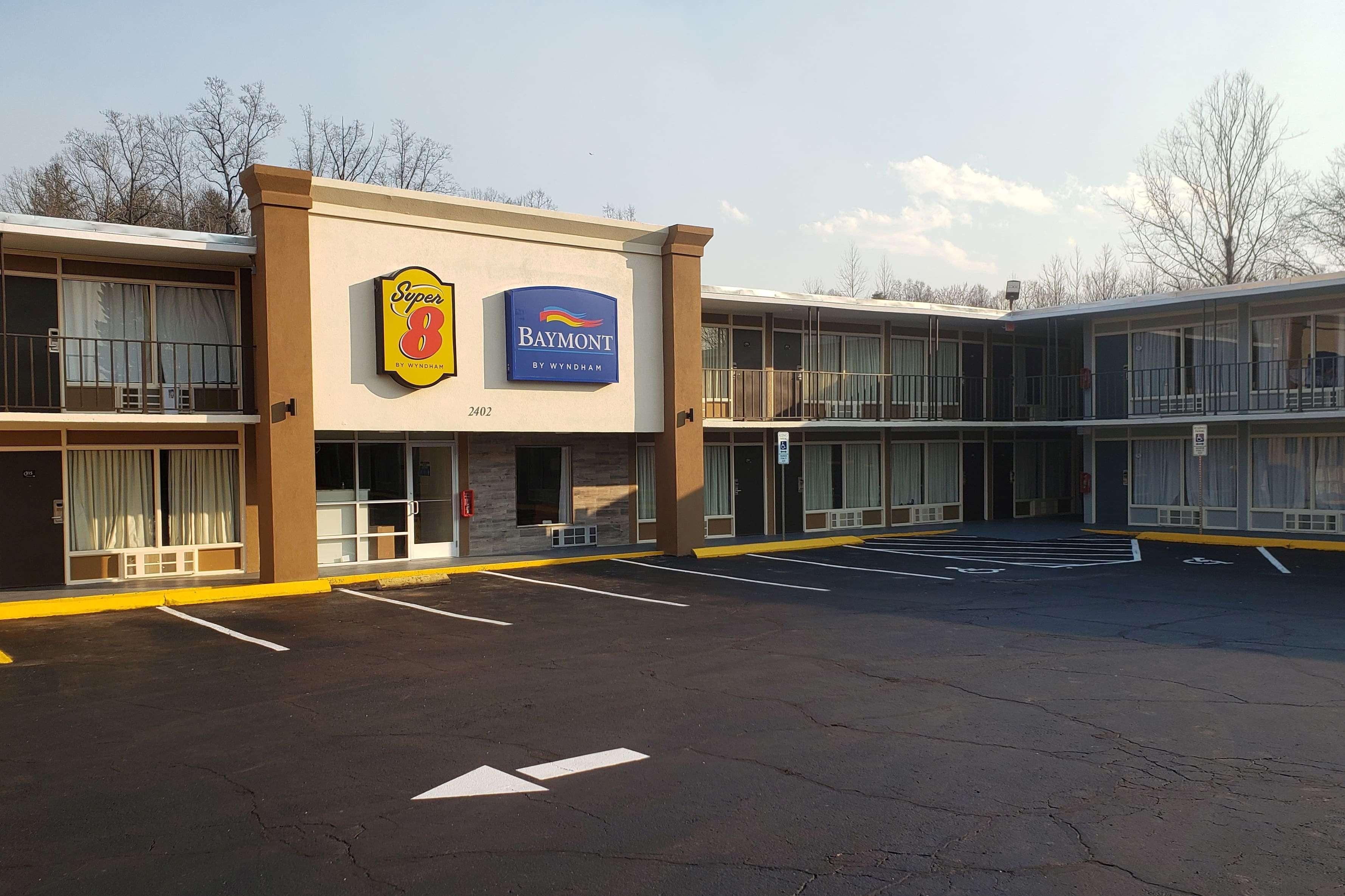 Baymont By Wyndham Morganton Exterior foto